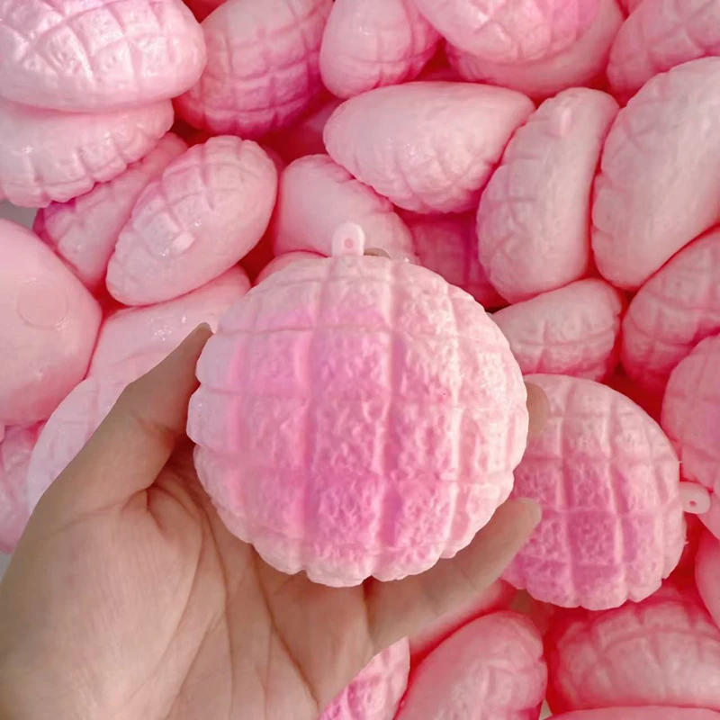 Food Shaped Stress Relief Pine - Party Games Young Adults recension och pris